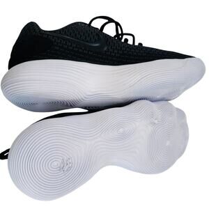 Nike Renew Elevate 3 Basketball Sneakers Mens 9 Black White Sporty New